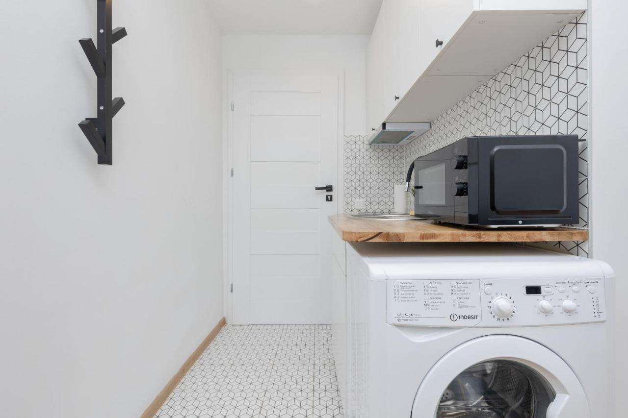 Micro Apartment Near Fort Mokotow By Noclegi Renters Warsaw Exterior photo